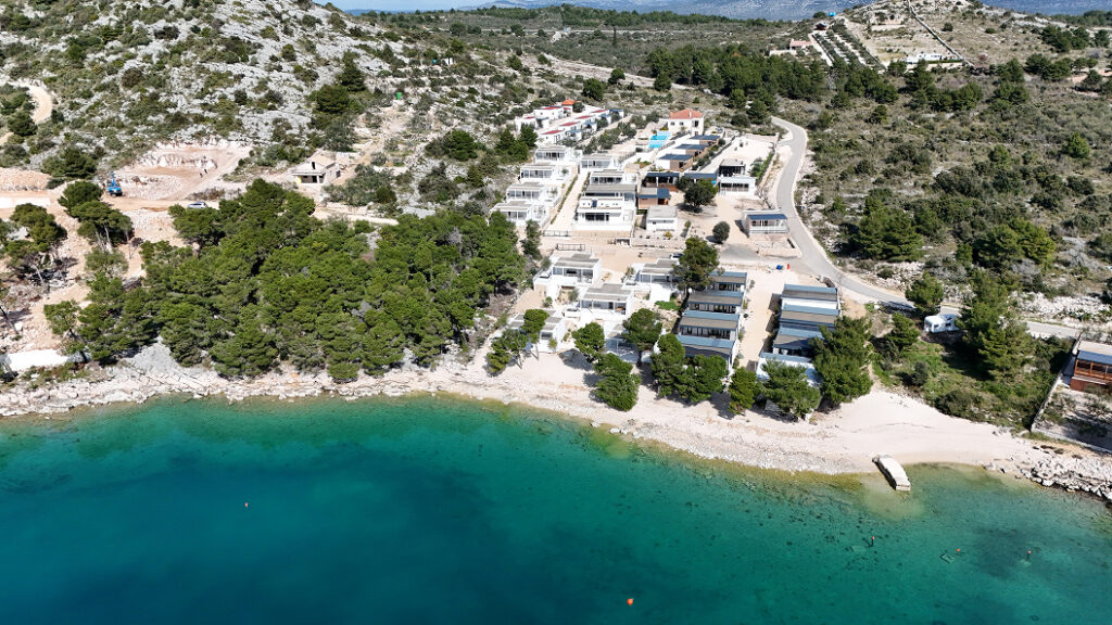 dji fly 20250307 121400 0284 1741377257267 photo | Resort and surroundings